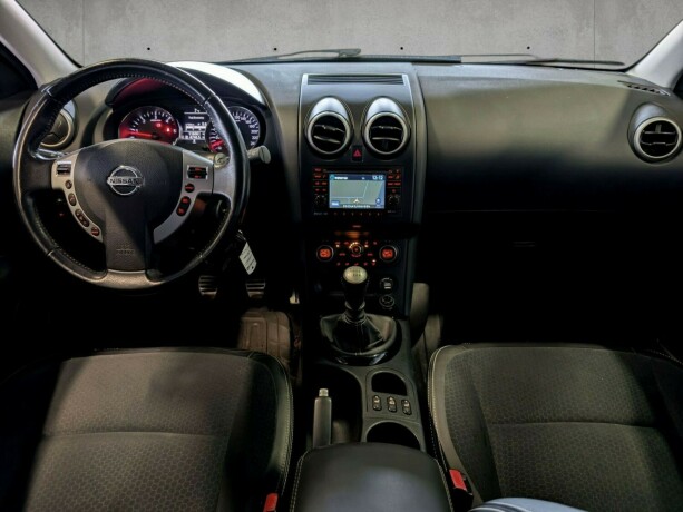 nissan-qashqai-diesel-2014-big-15
