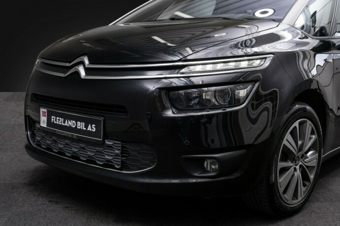 citroen-c4-picasso-diesel-2016-big-2