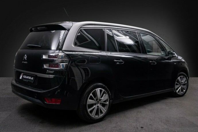 citroen-c4-picasso-diesel-2016-big-7