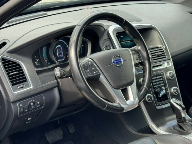 volvo-xc-60-diesel-2015-big-5