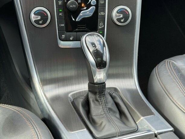 volvo-xc-60-diesel-2015-big-9