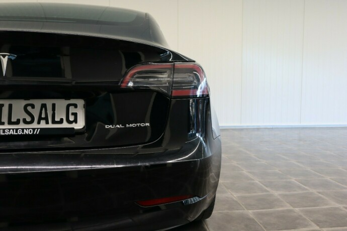 tesla-model-3-elektrisitet-2019-big-32