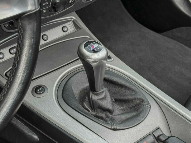 bmw-z4-bensin-2003-big-22