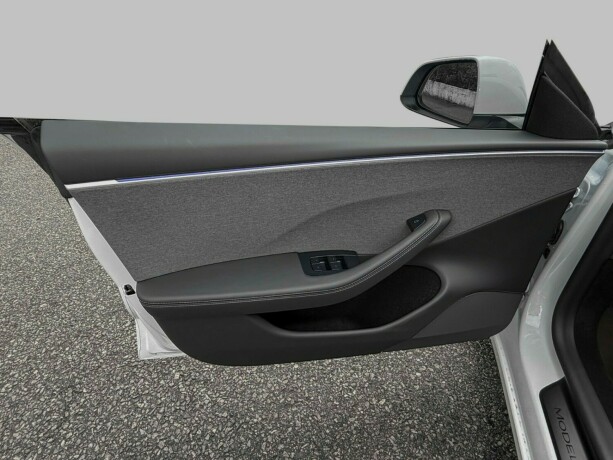 tesla-model-3-elektrisitet-2025-big-17