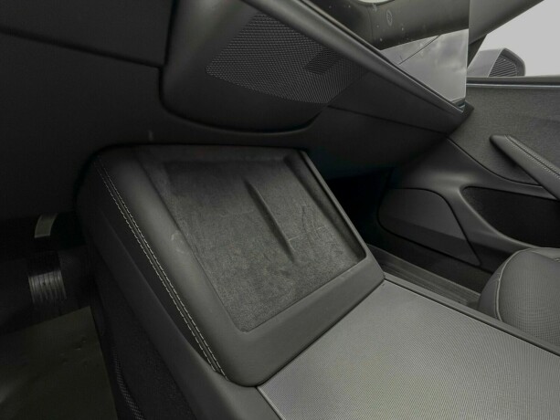 tesla-model-3-elektrisitet-2025-big-24