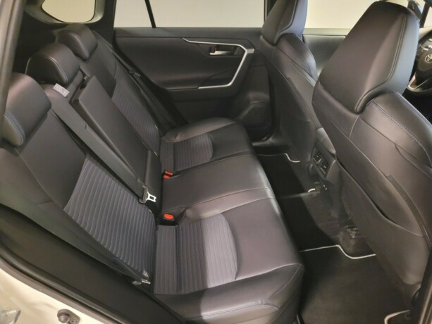 toyota-rav4-elektrisitetbensin-2019-big-18