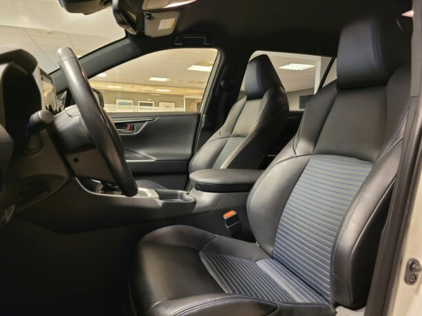 toyota-rav4-elektrisitetbensin-2019-big-21