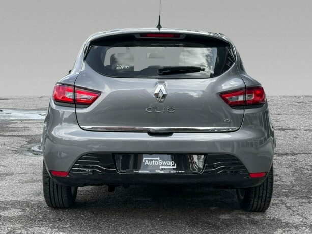 renault-clio-bensin-2014-big-10