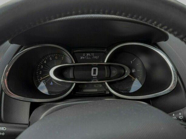 renault-clio-bensin-2014-big-19