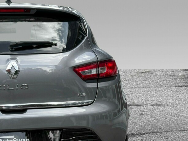 renault-clio-bensin-2014-big-11