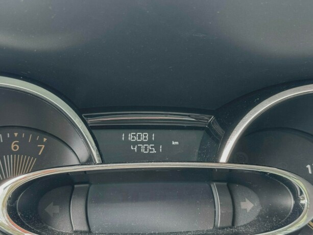 renault-clio-bensin-2014-big-36