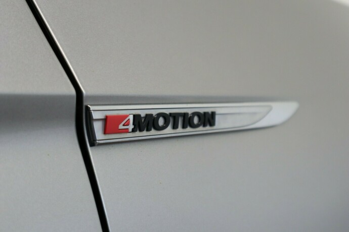 volkswagen-passat-diesel-2015-big-13