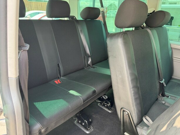 volkswagen-caravelle-diesel-2020-big-12