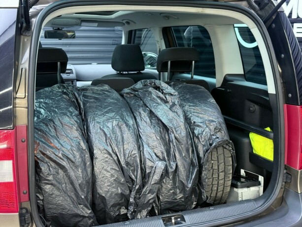 skoda-yeti-bensin-2012-big-27