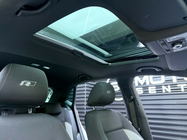 volkswagen-polo-bensin-2014-big-26