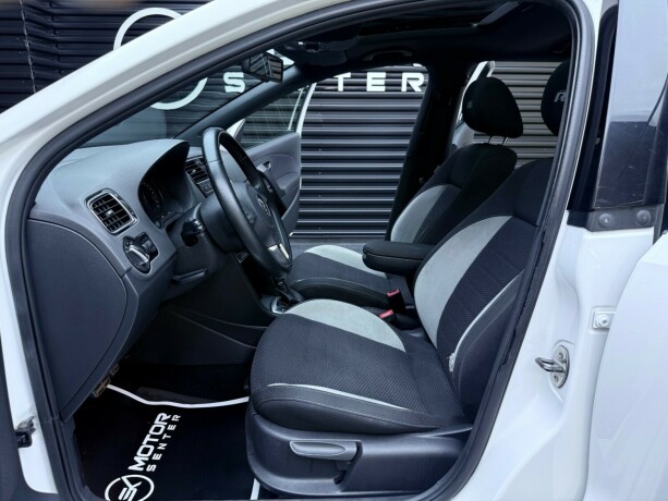 volkswagen-polo-bensin-2014-big-24