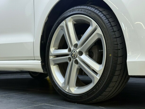 volkswagen-polo-bensin-2014-big-7