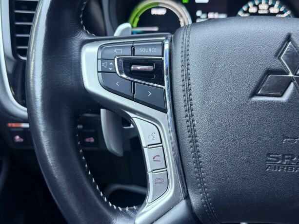 mitsubishi-outlander-elektrisitetbensin-2018-big-14