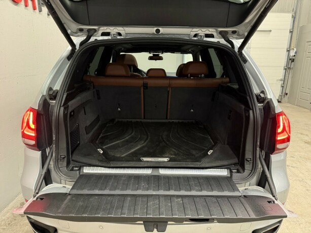 bmw-x5-elektrisitetbensin-2016-big-30