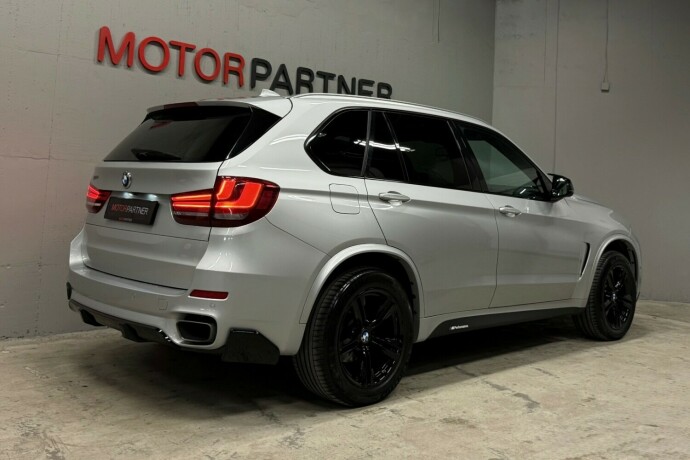 bmw-x5-elektrisitetbensin-2016-big-7
