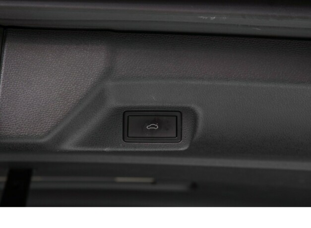 volkswagen-id-buzz-elektrisitet-2023-big-32