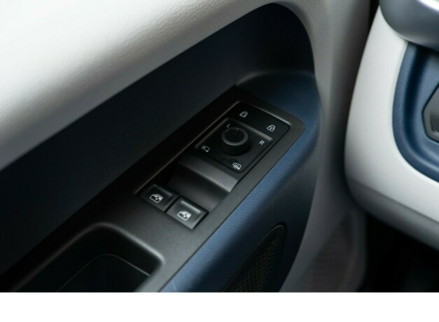 volkswagen-id-buzz-elektrisitet-2023-big-28