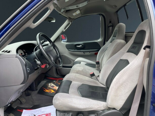 ford-svt-lightning-bensin-2004-big-10
