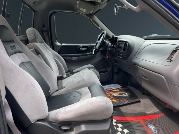 ford-svt-lightning-bensin-2004-big-12