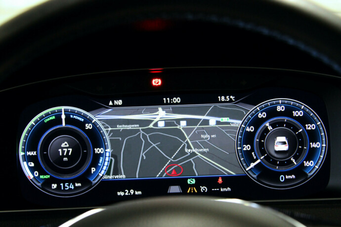 volkswagen-golf-elektrisitet-2020-big-13