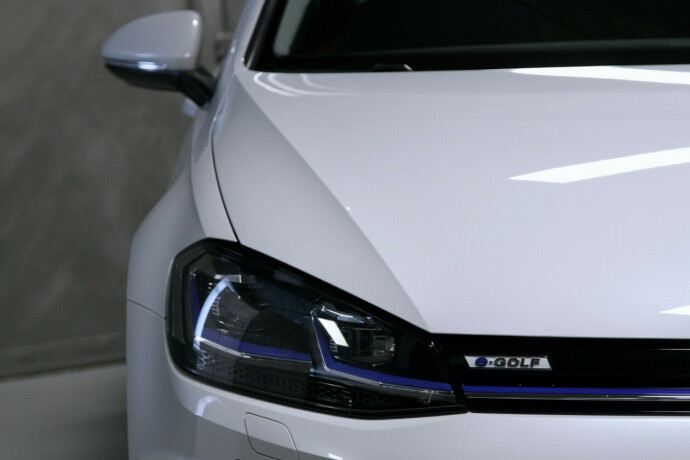 volkswagen-golf-elektrisitet-2020-big-21