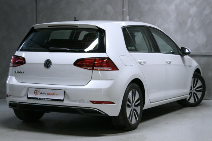 volkswagen-golf-elektrisitet-2020-big-1