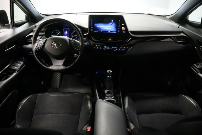 toyota-c-hr-elektrisitetbensin-2019-big-6