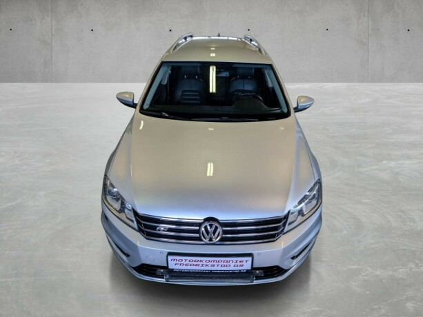 volkswagen-passat-diesel-2013-big-9