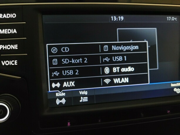 volkswagen-passat-elektrisitetbensin-2017-big-33