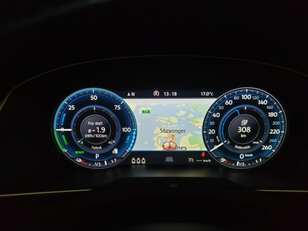 volkswagen-passat-elektrisitetbensin-2017-big-26