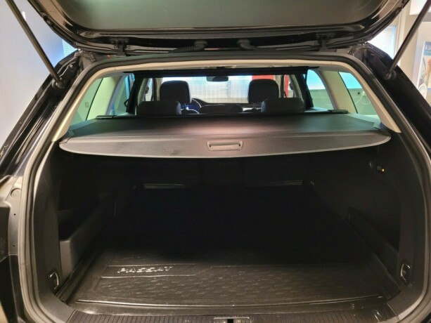 volkswagen-passat-elektrisitetbensin-2017-big-20