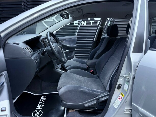 toyota-corolla-bensin-2003-big-18