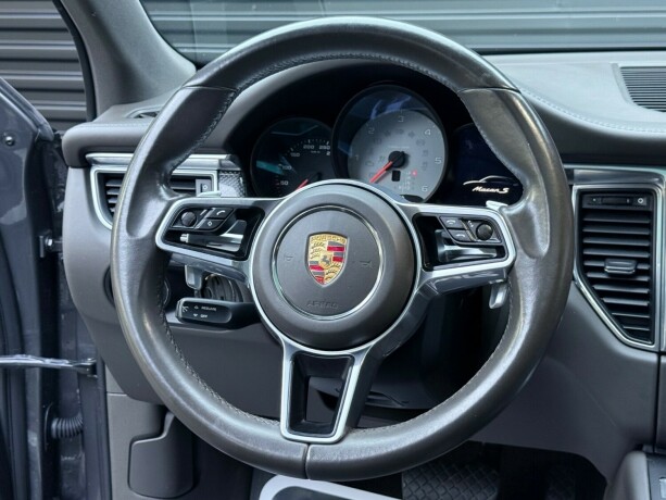 porsche-macan-diesel-2014-big-12
