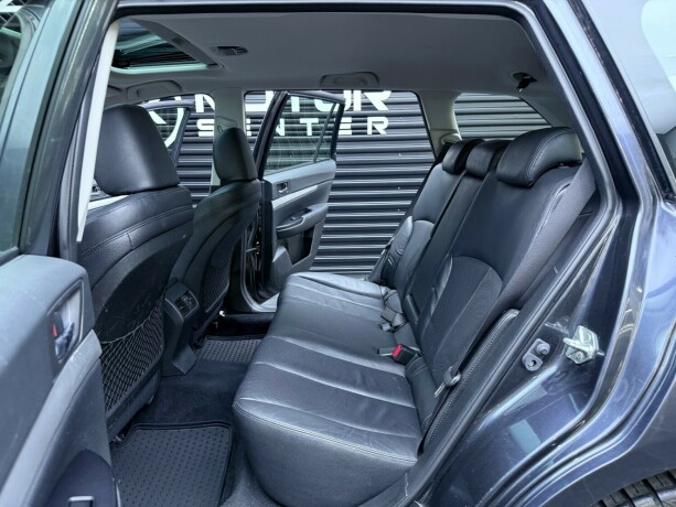 subaru-outback-bensin-2012-big-30