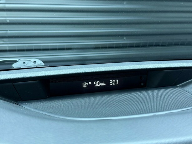 subaru-outback-bensin-2012-big-20