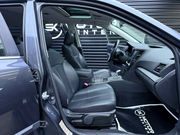 subaru-outback-bensin-2012-big-29