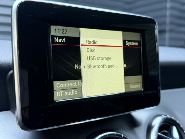mercedes-benz-cla-bensin-2014-big-19