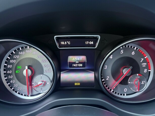 mercedes-benz-cla-bensin-2014-big-16