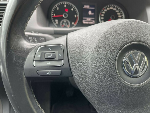 volkswagen-touran-diesel-2013-big-15