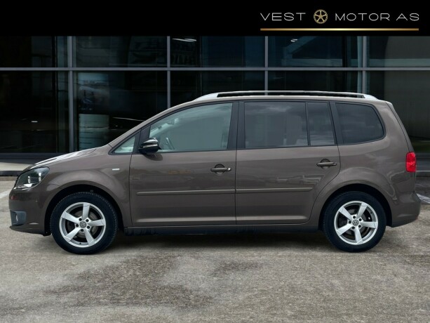 volkswagen-touran-diesel-2013-big-3