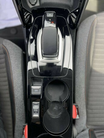 peugeot-208-elektrisitet-2020-big-17