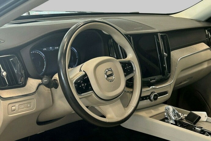 volvo-xc-60-elektrisitetbensin-2021-big-8