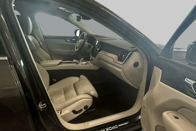 volvo-xc-60-elektrisitetbensin-2021-big-9