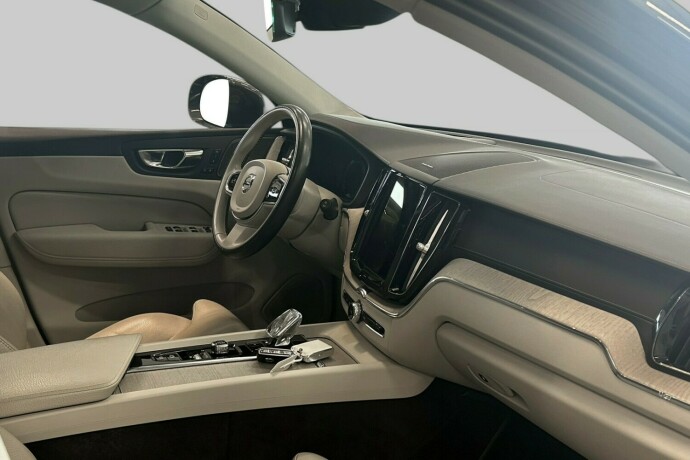volvo-xc-60-elektrisitetbensin-2021-big-11