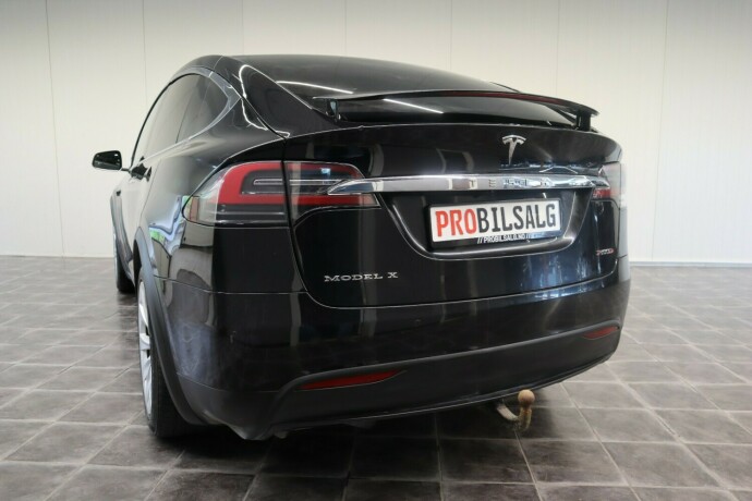 tesla-model-x-elektrisitet-2017-big-6
